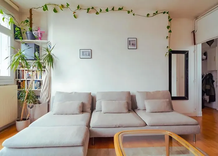 2 Pieces Proche Palais Des Congres